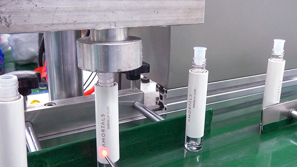 塑膠模具精度可以做到多少？（免費設計模具）