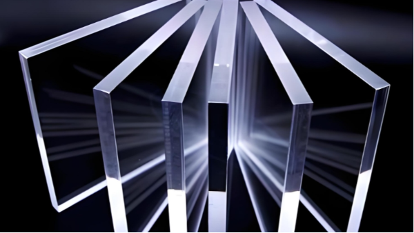 亞克力注塑 vs 傳統工藝：高透明度材料的最優解