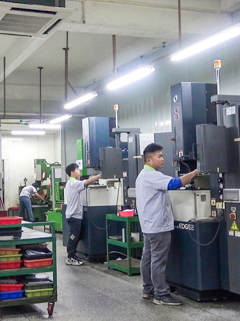 怎么控制注塑模具的加工成本？