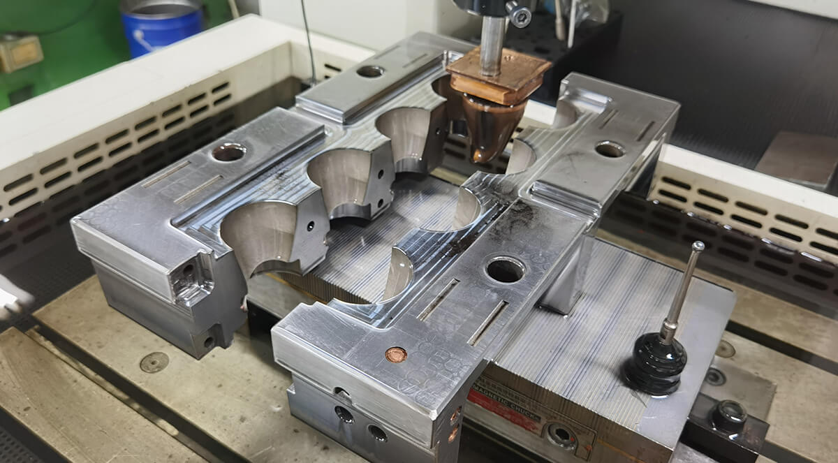 醫療注塑模具加工思路